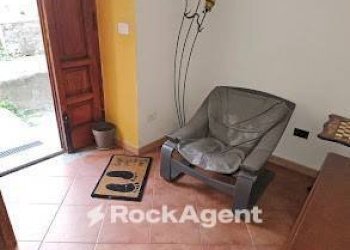 Salone - Casa indipendente vico Nocera, Gioiosa Ionica - foto 3