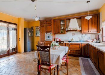 Foto 9 - Attico Piazza Cesare Terranova
 
5, Parabita - foto 9