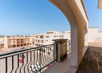 Foto 17 - Attico Piazza Cesare Terranova
 
5, Parabita - foto 17