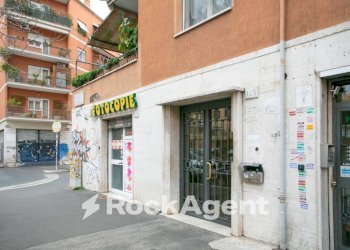 Facciata - Bilocale via Genzano, 128, Roma - foto 17