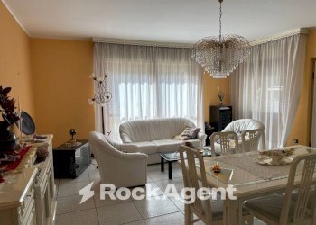Salone - Villa via Maragona, 78, Torre De' Passeri - foto 7
