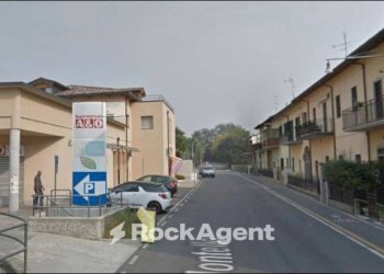 Zona - Shop via Montello, 4, Cambiago - photo 8