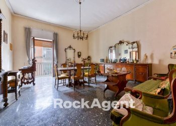 Salone - Appartamento via Sant'Antonio Abate, Napoli - foto 2