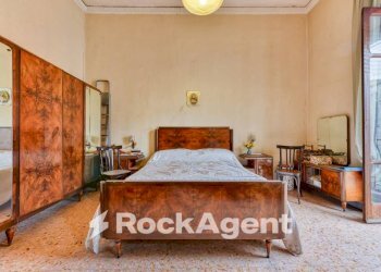 Camera da letto - Appartamento via Sant'Antonio Abate, Napoli - foto 13