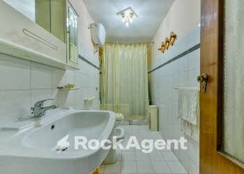 Bagno - Appartamento via Sant'Antonio Abate, Napoli - foto 14