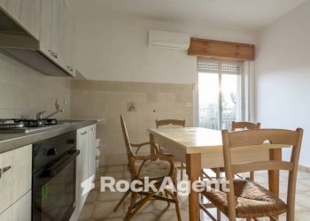 Cucina - Appartamento via Pietro Nenni, 7, Davoli - foto 4