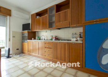 Cucina - Appartamento via Pietro Nenni, 7, Davoli - foto 7