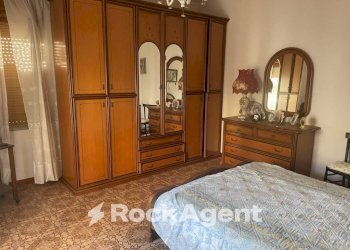 Camera da letto - Villa via Imperia, 17, Albanella - photo 19