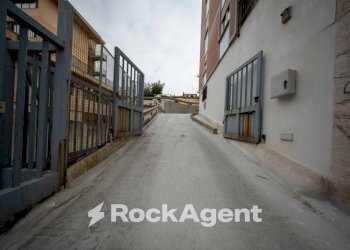 Zona - Negozio via Giovanni Amendola, 53, Sassari - foto 12