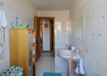 Bagno - Trilocale via Santi Bonaccorsi, 6, Aci Catena - foto 30