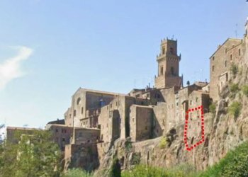 Foto 1 - Quadrilocale Vicolo delle Riforme
 
39, Pitigliano - foto 1