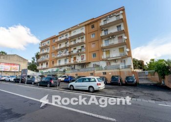Zona - Trilocale via Vittorio Emanuele da Bormida, 45, Catania - foto 37