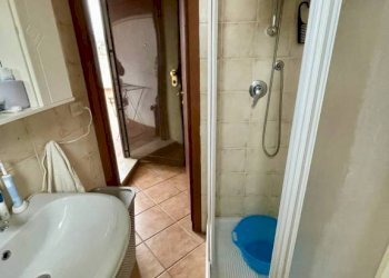 Bagno - One-room apartment Circonvallazione Casilina, 132, Roma (neighborhood Pigneto) - photo 11