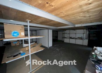 Magazzino - Negozio via Giacomo Giovanetti 64, Genova (zona Sampierdarena) - foto 7