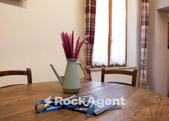 Camera da letto - Quadrilocale piazza dei Grilletti, 2, Pisa (zona Sant'Antonio) - foto 1