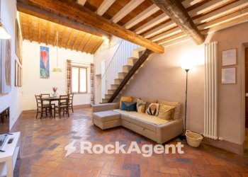 Salone - Four-room apartment piazza dei Grilletti, 2, Pisa (neighborhood Sant'Antonio) - photo 6