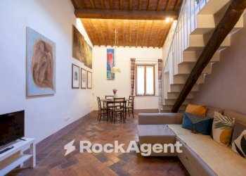 Salone - Four-room apartment piazza dei Grilletti, 2, Pisa (neighborhood Sant'Antonio) - photo 7