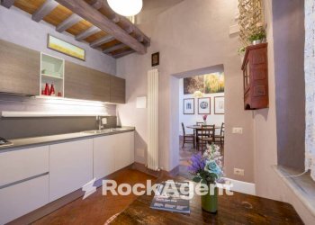 Cucina - Four-room apartment piazza dei Grilletti, 2, Pisa (neighborhood Sant'Antonio) - photo 9