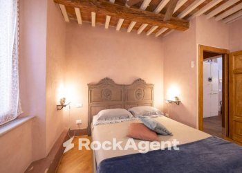 Camera da letto - Four-room apartment piazza dei Grilletti, 2, Pisa (neighborhood Sant'Antonio) - photo 12