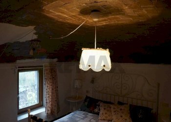 Camera / camera da letto - Casa indipendente Cerrina Monferrato - foto 9