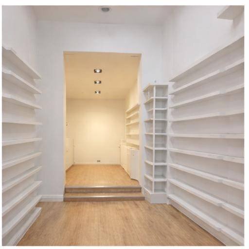 Foto 2 - Attività Commerciale Via Vittorio Veneto
 
12, Varese - foto 2