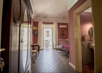 Foto 1 - Trilocale Via Umberto I
 
63, Santo Stefano di Camastra - foto 1