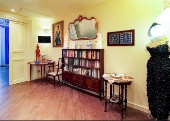 Foto 2 - Trilocale Via Umberto I
 
63, Santo Stefano di Camastra - foto 2