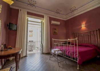 Foto 8 - Trilocale Via Umberto I
 
63, Santo Stefano di Camastra - foto 8