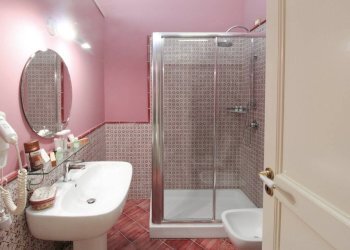 Foto 13 - Trilocale Via Umberto I
 
63, Santo Stefano di Camastra - foto 13