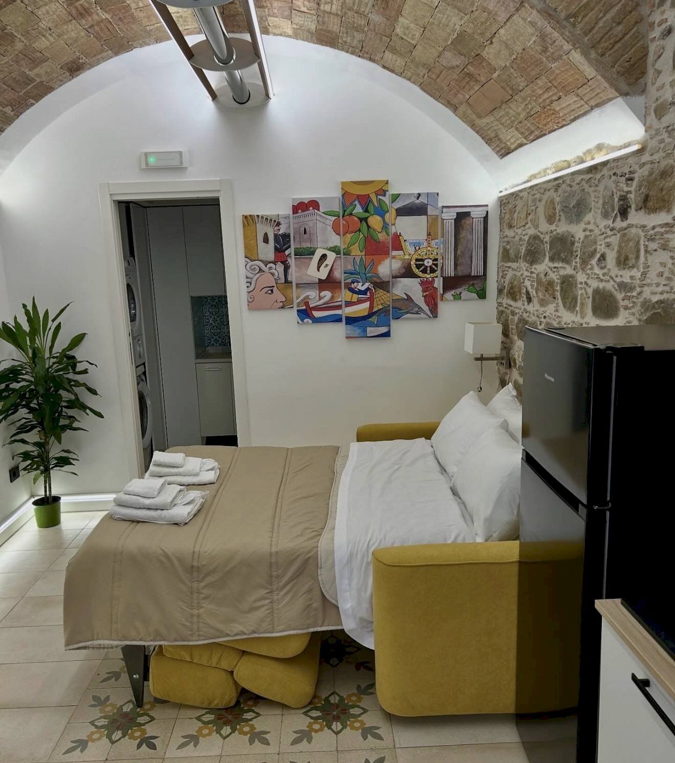 Foto 1 - Appartamento Via Umberto I
 
60, Santo Stefano di Camastra - foto 1