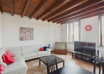 Foto 1 - Three-room apartment via mazzini, Luvinate - photo 1