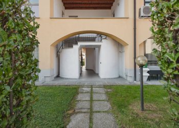 Foto 2 - Three-room apartment via mazzini, Luvinate - photo 2