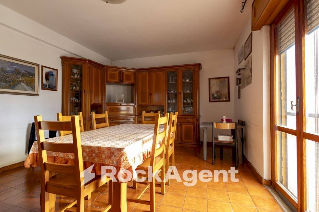 Salone - Quadrilocale viale Cassiodoro, 279, Catanzaro - foto 3