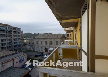 Vista - Quadrilocale viale Cassiodoro, 279, Catanzaro - foto 9