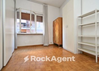 Camera da letto - Trilocale via Antonio Serra, 122, Roma - foto 21