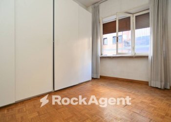 Camera da letto - Trilocale via Antonio Serra, 122, Roma - foto 22