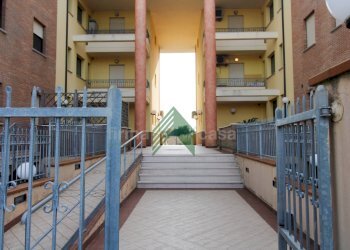 Foto 3 - Quadrilocale via Del Sottopassaggio
 
2b, Roseto degli Abruzzi - foto 3