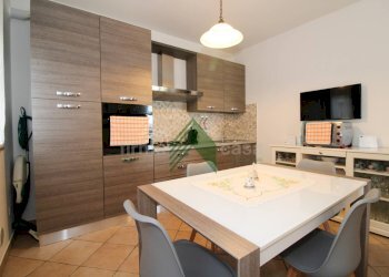 Foto 8 - Quadrilocale via Del Sottopassaggio
 
2b, Roseto degli Abruzzi - foto 8