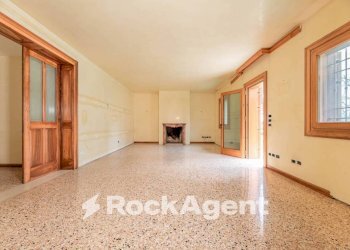 Cucina - Villa via Boiago, 25, Quinto di Treviso - foto 10