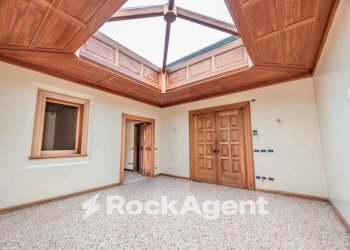 Stanza non arredata - Villa via Boiago, 25, Quinto di Treviso - foto 1