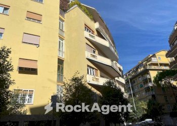 Facciata - Appartamento via Ugo Balzani, 12, Roma - foto 2