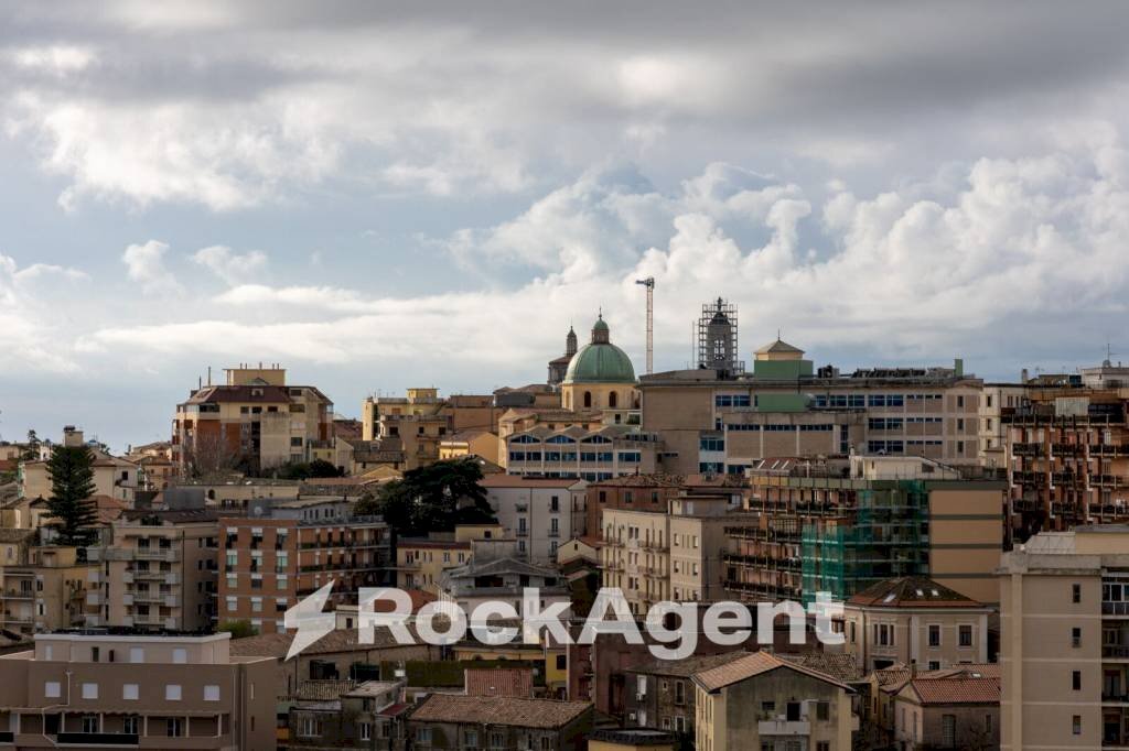 Vista - Appartamento via Eugenio de Riso, 77, Catanzaro - foto 3