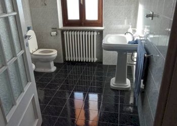 Bagno - Rustic CASCINA CACCIABUE (EX VIA STAZIONE), Quattordio - photo 13