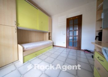 Camera da letto - Quadrilocale via Budapest, 10, Sassari - foto 8
