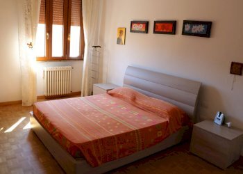 Veduta della grande camera matrimoniale - Quadrilocale Piazza Tanucci, Firenze - foto 11