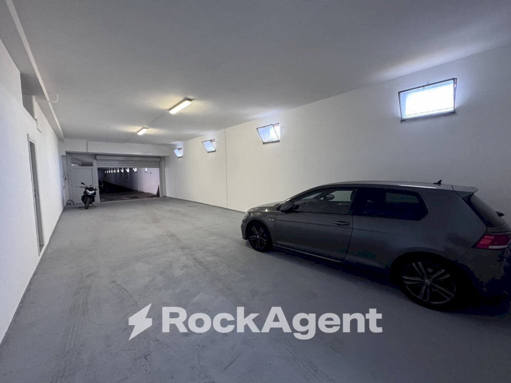 Posto macchina - Garage - Autosilos - Parcheggio via Virginia Agnelli, 52, Roma - foto 1