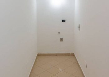 Stanza non arredata - Appartamento via Pietro Micca, 3, Asti - foto 8