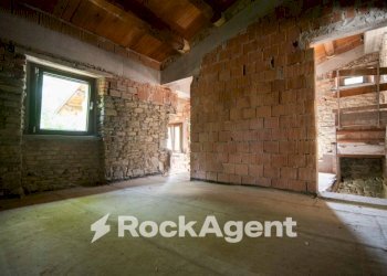 Stanza non arredata - Villa via pian di molino, Apecchio - foto 5