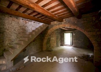 Stanza non arredata - Villa via pian di molino, Apecchio - foto 13