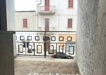 Balcone - Quadrilocale viale Piceno Aprutino, 120, Civitella del Tronto - foto 11